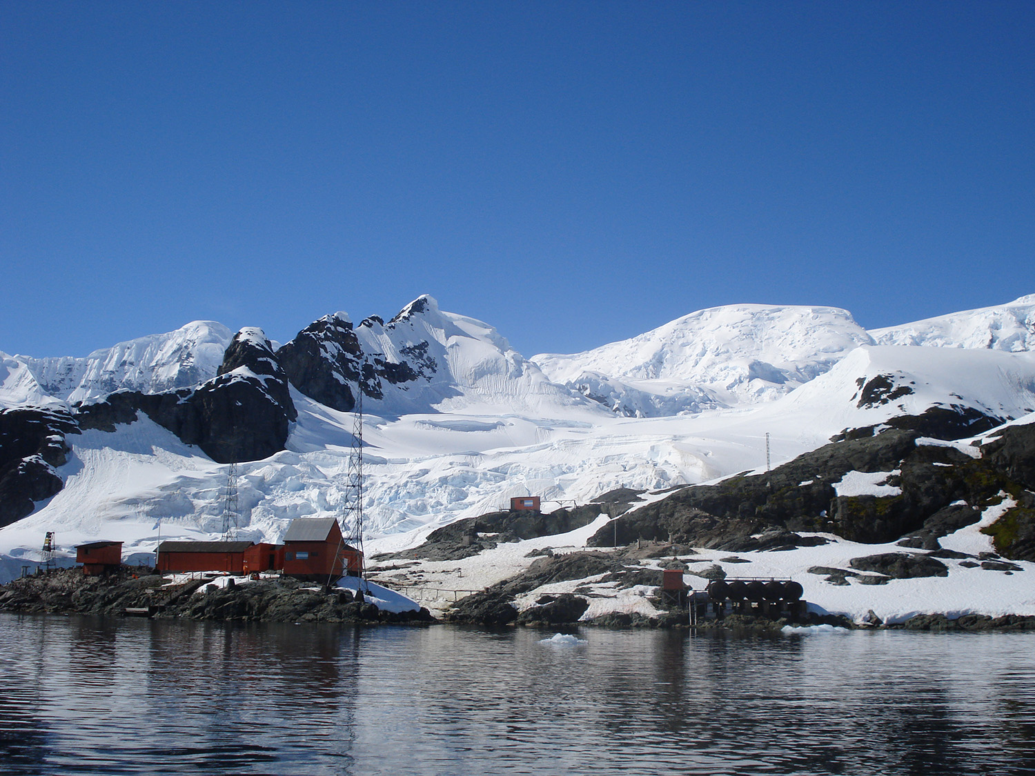 Antártida Argentina, una estrategia donde urge el tiempo